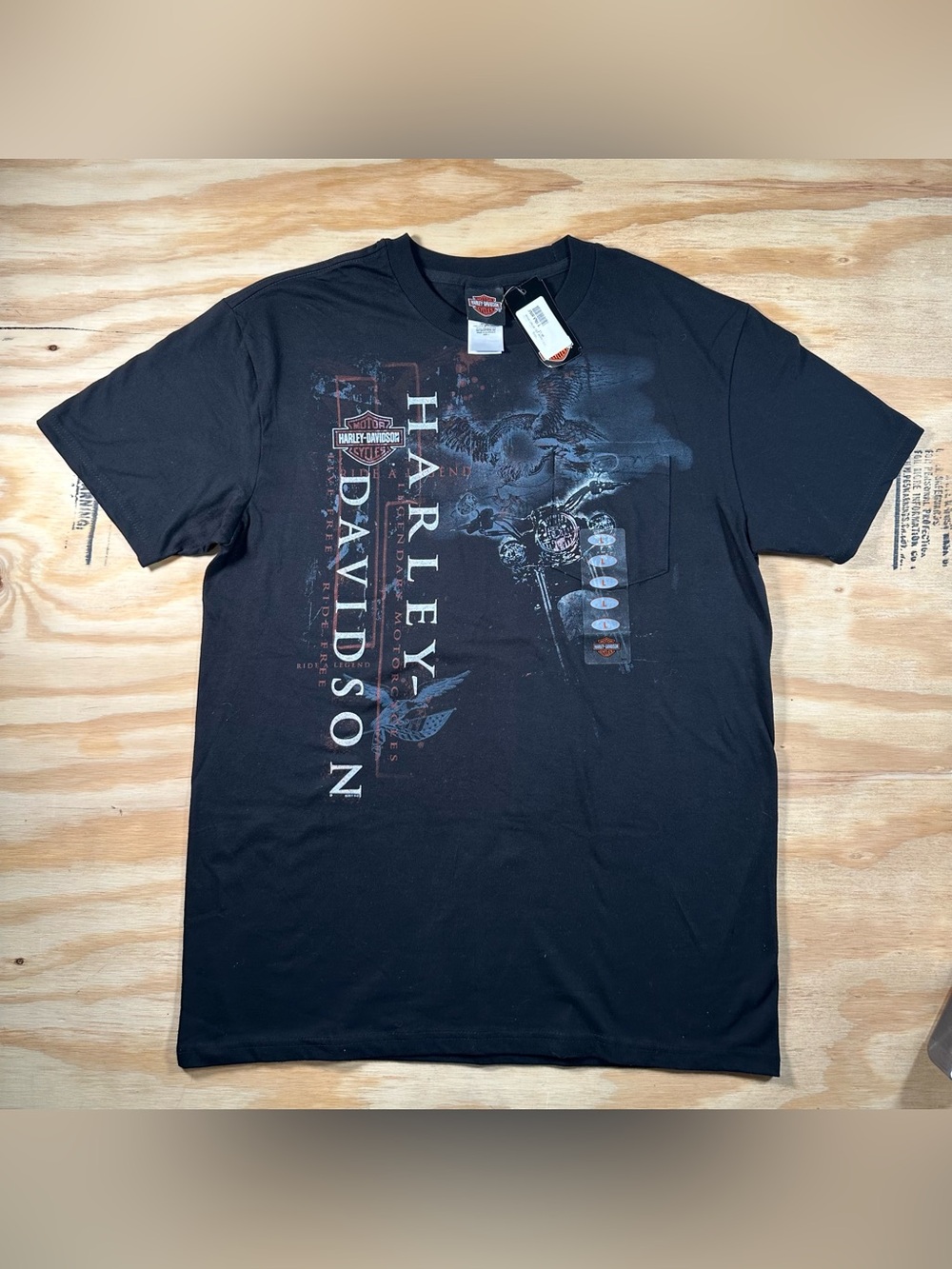 Harley-Davidson Black Short-Sleeve Vertical Logo Tee with Subtle Graphic